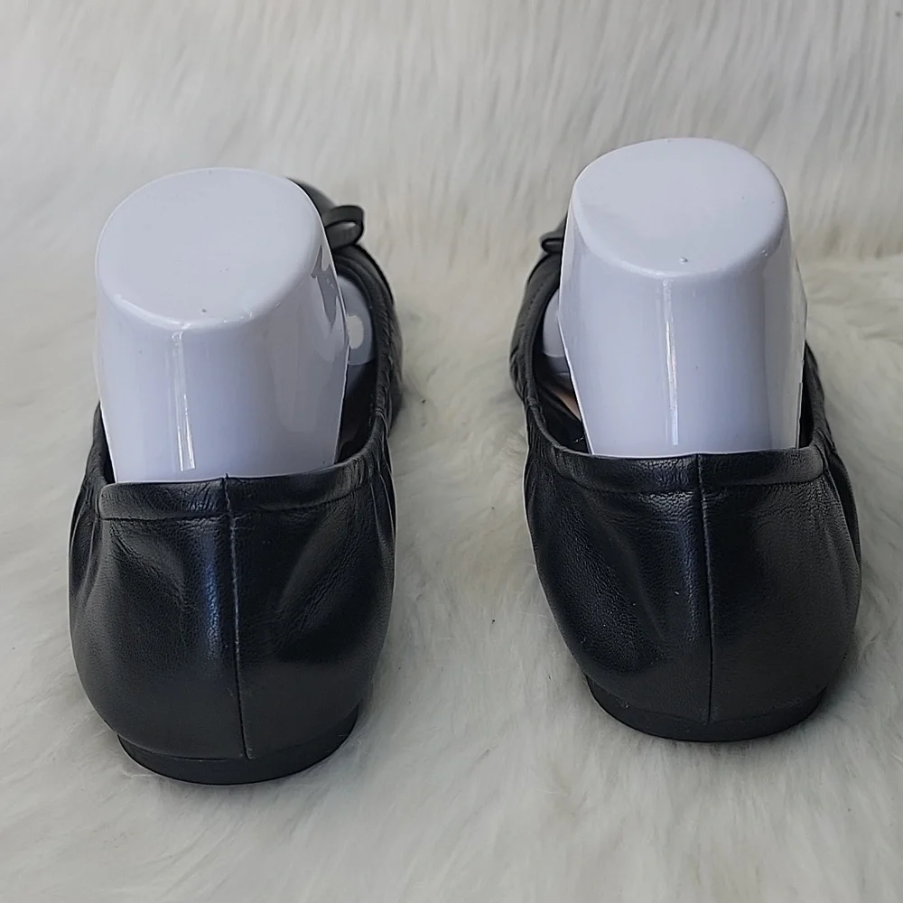 COLE HAAN Black Leather Patent Cap Toe Bow Preppy Office Casual Ballet Flats 9.5